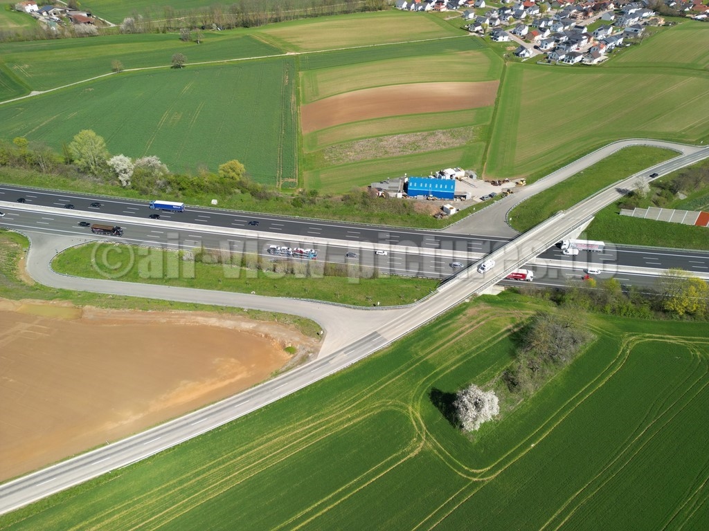 Autobahnbrücke (Balzfeld-Tairnbach) 58